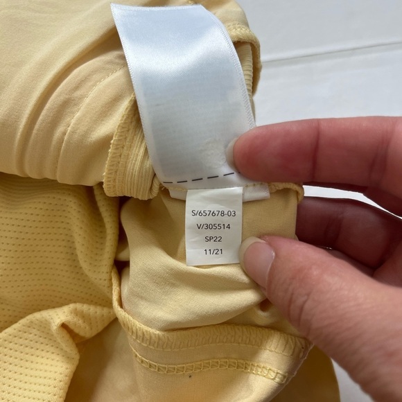 Athleta Brooklyn Skort 16” Yellow Size 6 - Picture 4 of 10